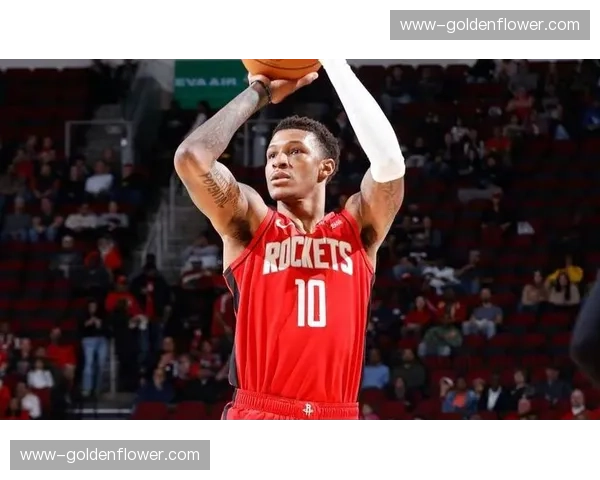 小贾巴里-史密斯2705分钟火箭锋线 三分投射稳定性提升